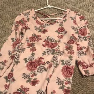 Pink floral shirt used for winter pregnancy